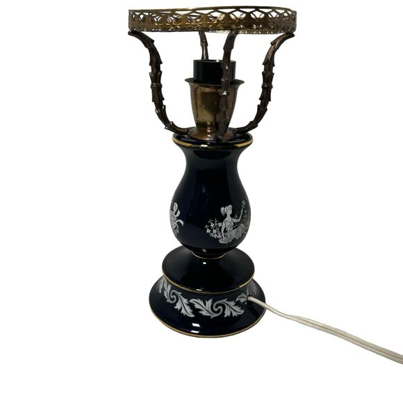 Vintage Hand Made in Fiorentina Italy Table Lamp W/ Roman/Greek Art Work- Tested - Picture 10 of 16